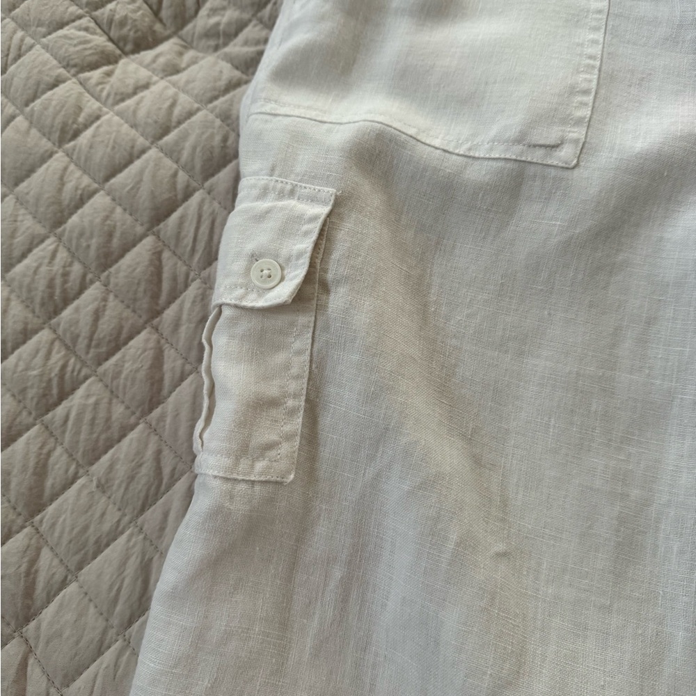 Tommy Bahama White Linen cargo crop pants - Picture 11 of 12